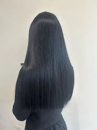 カラー 金谷 都のヘアスタイル