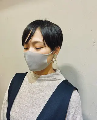 ショート 宮腰 瑠果のヘアスタイル