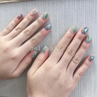 ネイル MIKU🌿 ネイル&まつげパーマのマツエク・マツパデザイン