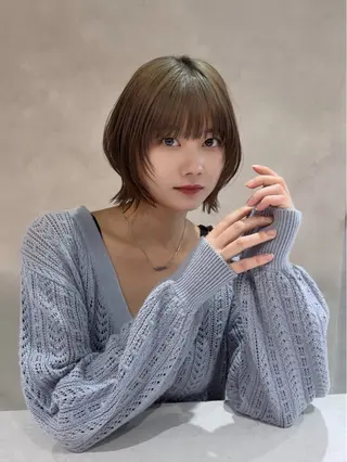 ショート カラー 新島 涼のヘアスタイル