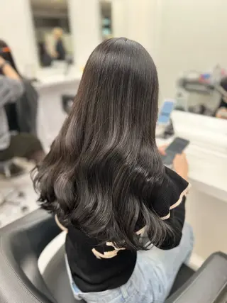 ロング カラー ヘアアレンジ 巻きラク♡レイヤー 🦢こころのヘアスタイル