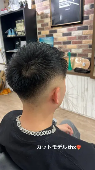 ショート 髙井 遥宇のヘアスタイル