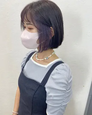 ショート カラー オリーブ/アッシュ やわらか透明感カラーのヘアスタイル