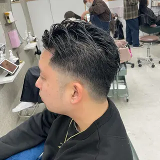 メンズ Lull1人美容室 バレイヤージュのヘアスタイル