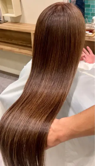 ロング ブリーチ/ストレート ダブルカラーtetoのヘアスタイル