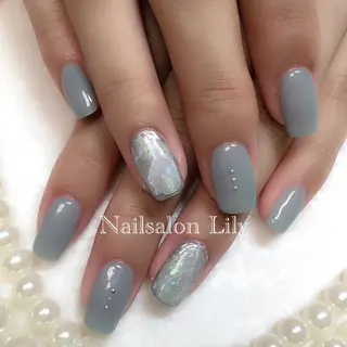 ネイル Lily*nail 🌻Mii🌻のネイルデザイン