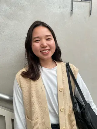 ロング カラー 佐藤 永夏のヘアスタイル