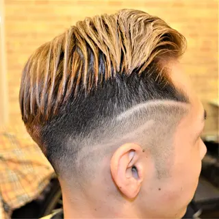 ショート カラー メンズ 高野浩平/フェード ツイストスパイラルのヘアスタイル