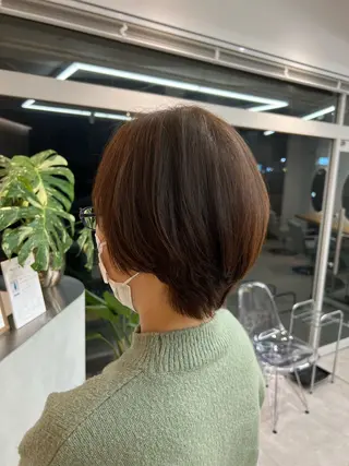 ショート 小森聖奈 韓国風レイヤーカットのヘアスタイル