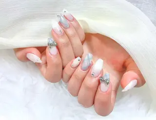 ネイル B·U Nail大宮 長さだし専門店のネイルデザイン