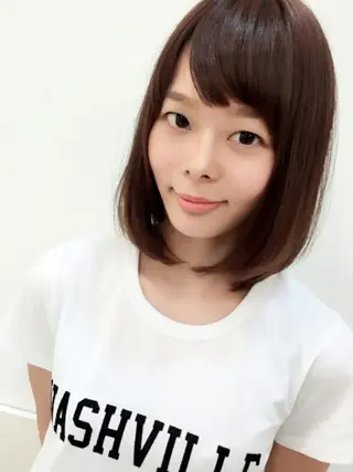 ミディアム セミロング カラー パーマ yukari 艶髪ヘアのヘアスタイル