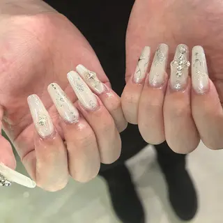 ネイル MODA MANAMIᵕ̈のネイルデザイン