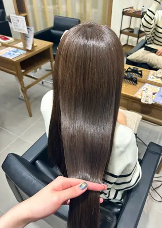 ロング おおがくみゆ🦙🍊 ⭐️池袋のヘアスタイル