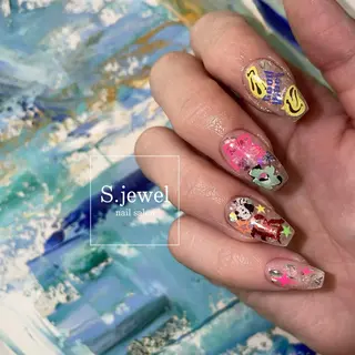 ネイル S. JEWELのネイルデザイン