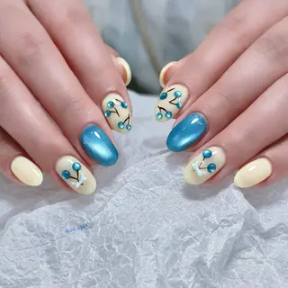 ネイル BLUE CORAのネイルデザイン