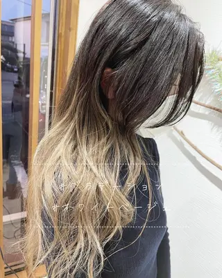 ロング naomi (夜間営業受付中★)のヘアスタイル