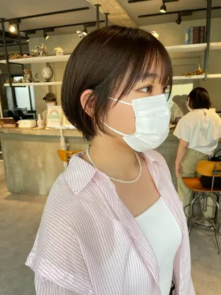 ショート カラー ボブ/ショート/ 縮毛矯正/岸本恭明のヘアスタイル