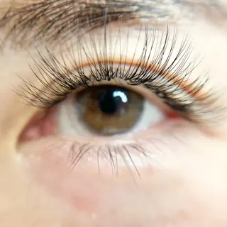 マツエク・マツパ eyelash salon COHANA所属・TOSHI .のマツエク・マツパデザイン