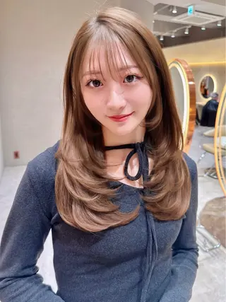 セミロング カラー レイヤー❣️縮毛矯 川村利幸のヘアスタイル