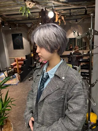 ショート カラー ravens代表 ヒロムのヘアスタイル