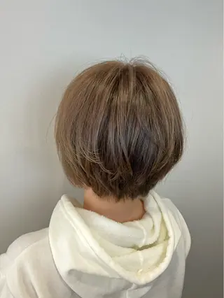 ショート 西田 愛華のヘアスタイル