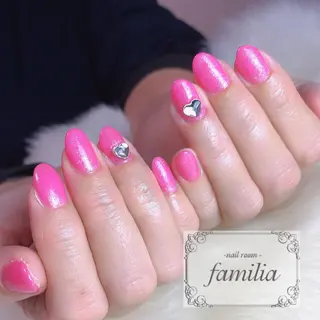 ネイル -nailroom- familiaのネイルデザイン