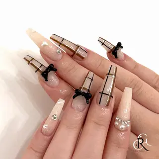 ネイル 美フォルム✨ CRG　RURIのネイルデザイン