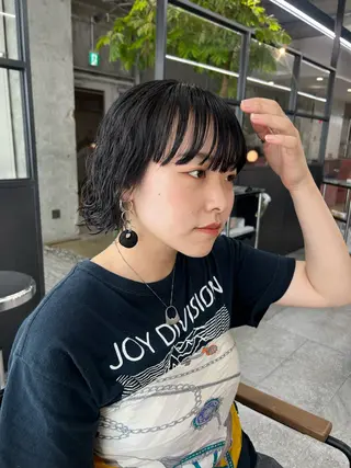 maho/垢抜け カラーパーマメイクのヘアスタイル