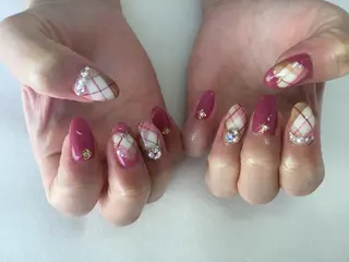 ネイル 💎🐰 saki. m 🐰💎のネイルデザイン