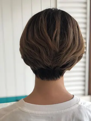 ショート Snaly カラー特化ページのヘアスタイル