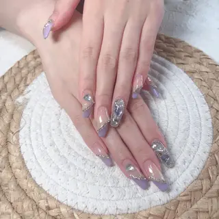 ネイル Maggie Nail🦩のネイルデザイン