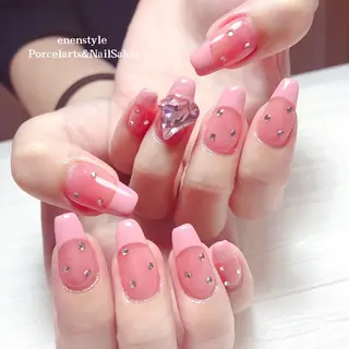 ミディアム ネイル 🐾enen style 🐾のネイルデザイン