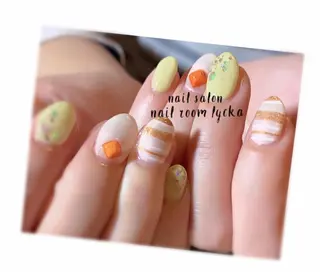 ネイル ﾈｲﾙﾙｰﾑﾘｯｶ 𝐦𝐚𝐲𝐮のネイルデザイン