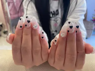 ネイル ♡ビジュール♡ NAIL &まつ毛のマツエク・マツパデザイン