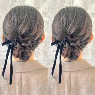 セミロング ヘアアレンジ ヘアメ🎀推しカラー 🥣横浜/しほ🧸のヘアスタイル