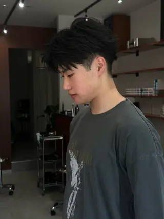 ショート メンズ 金山駅前/メンズ パーマ/真柄 恒輝のヘアスタイル