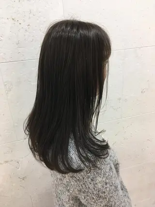 ロング カラー 斉藤 貴也のヘアスタイル