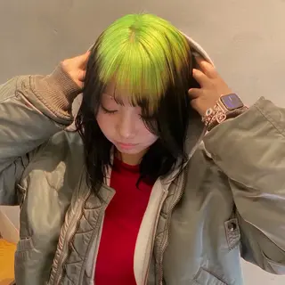 ミディアム カラー XENA 渋谷店のヘアスタイル