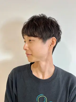 ショート メンズ 派手髪デザインカラー ヒロカのヘアスタイル