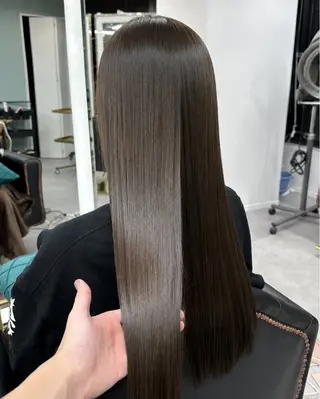 セミロング 韓国風　🌈 NAOTOのヘアスタイル