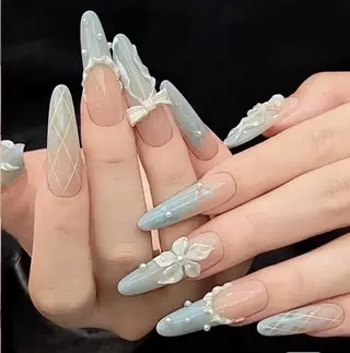 ネイル Mika Nails 心斎橋のネイルデザイン