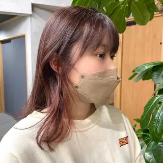 カラー 岡田 真綾のヘアスタイル