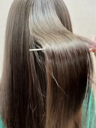 ロング 池田 景子のヘアスタイル