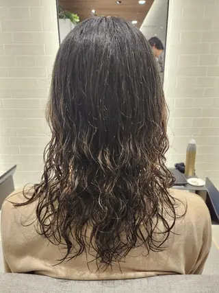 パーマ 💜艶髪カラー💜 🎶富川美希🎶のヘアスタイル