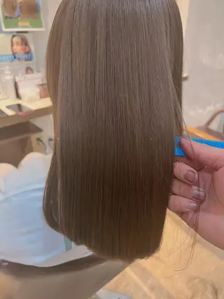 セミロング カラー 髪質改善TR特化 副店長 坂田一樹】のヘアスタイル