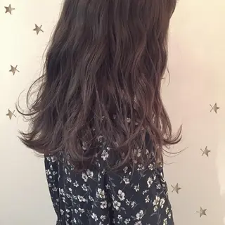 セミロング 市川 千夏のヘアスタイル