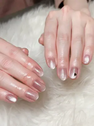 ネイル 大崎 奈々のネイルデザイン