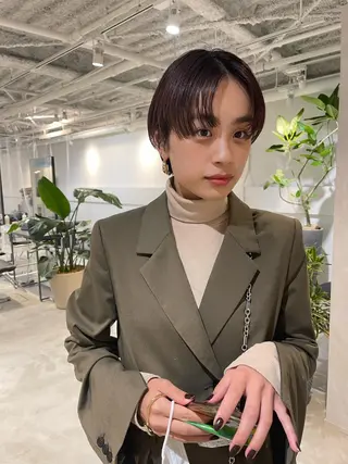 ショート 川本 裕🌿のヘアスタイル