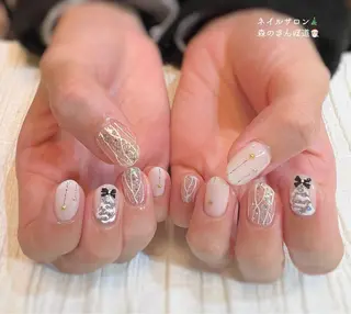 ネイル ショートネイル 森のさんぽ道のネイルデザイン
