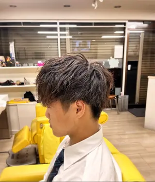 ショート ヘア ブンブンのヘアスタイル